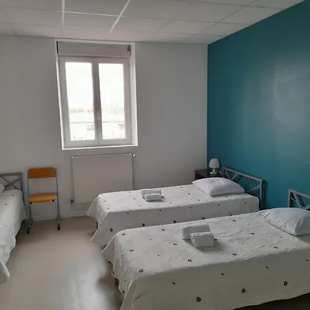 Centre Louis Ormieres Hotel *