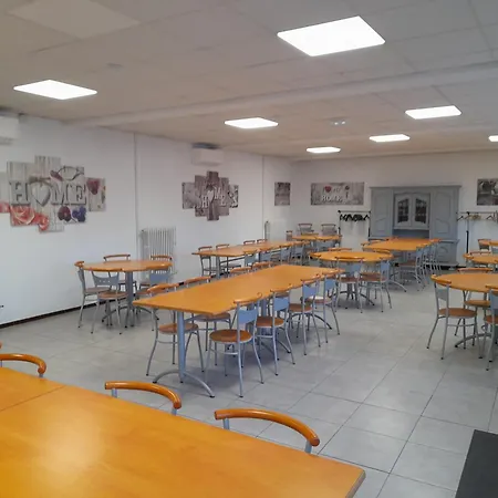 Centre Louis Ormieres Hotel Montauban