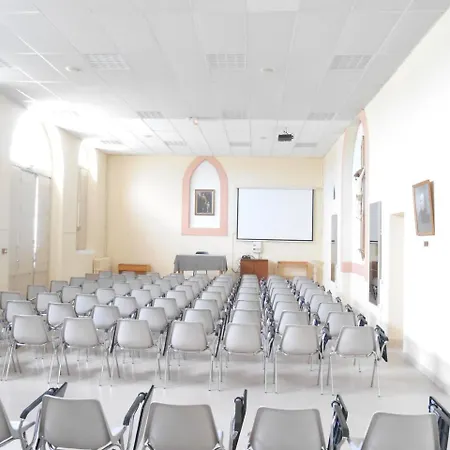 Centre Louis Ormieres *